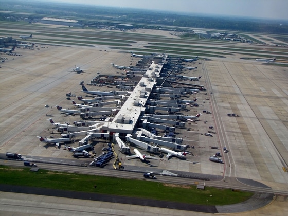 Hartsfield-Jackson_Atlanta_International_Airport